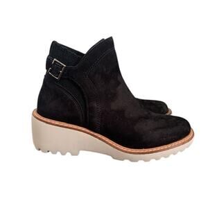 GB Free Spin Black Leather Suede Wedge Lug Sole Ankle Booties Women 6.5M Brazil‎